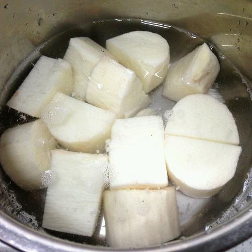 Chinese Yam and Pork Rib Soup