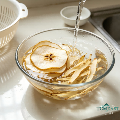 Dried Snow Pear and Solomon's Seal Tea (Xue Li Gan Yu Zhu Cha)