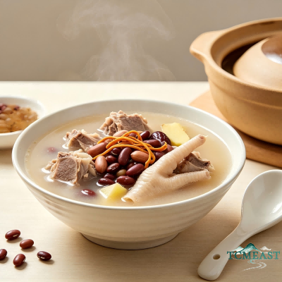 Dried Tangerine Peel, Black-Eyed Bean, Peanut and Pork Bone Soup