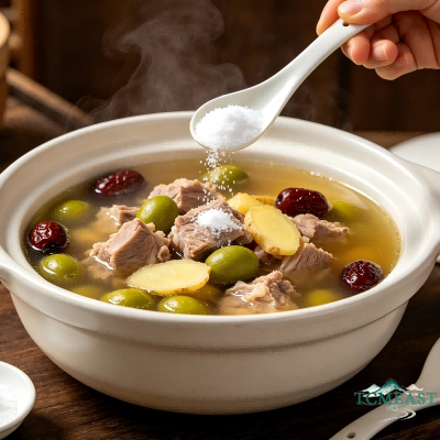 Green olive soup with lean pork