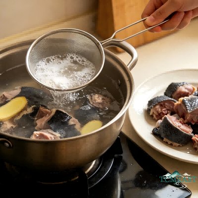 Deer Antler, Goji Berry, and Black-Boned Chicken Soup