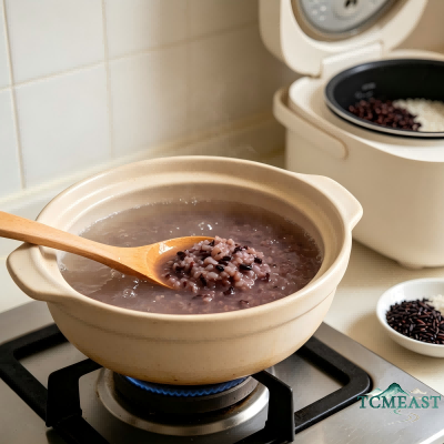 Black Rice and Apple Porridge