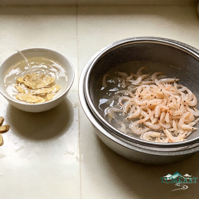 Astragalus and Dried Shrimp Soup