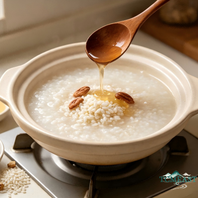 White Peony and Peach Kernel Porridge
