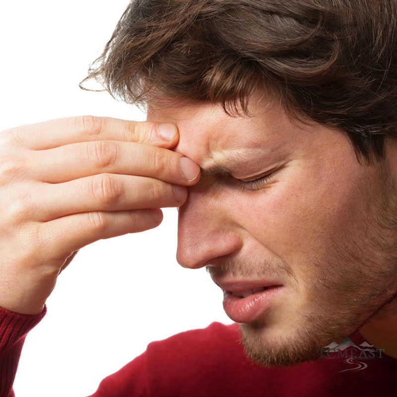 TCM for Migraines: Acupressure Points and Herbal Support