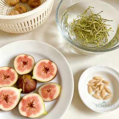 Dried Fig & Honeysuckle Tea