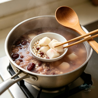 Red Adzuki Bean, Coix Seed & Chinese Yam Soup